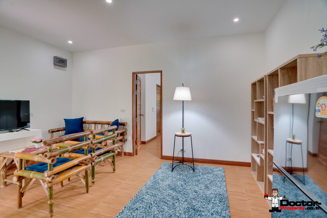 7 Bedroom Resort with Pool in Lipa Noi, Koh Samui – For Sale